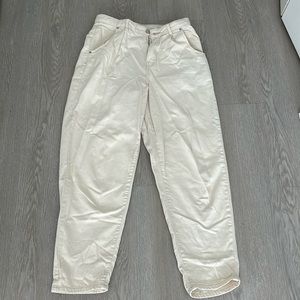 Mango brand like new denim cream color pants. Size 6